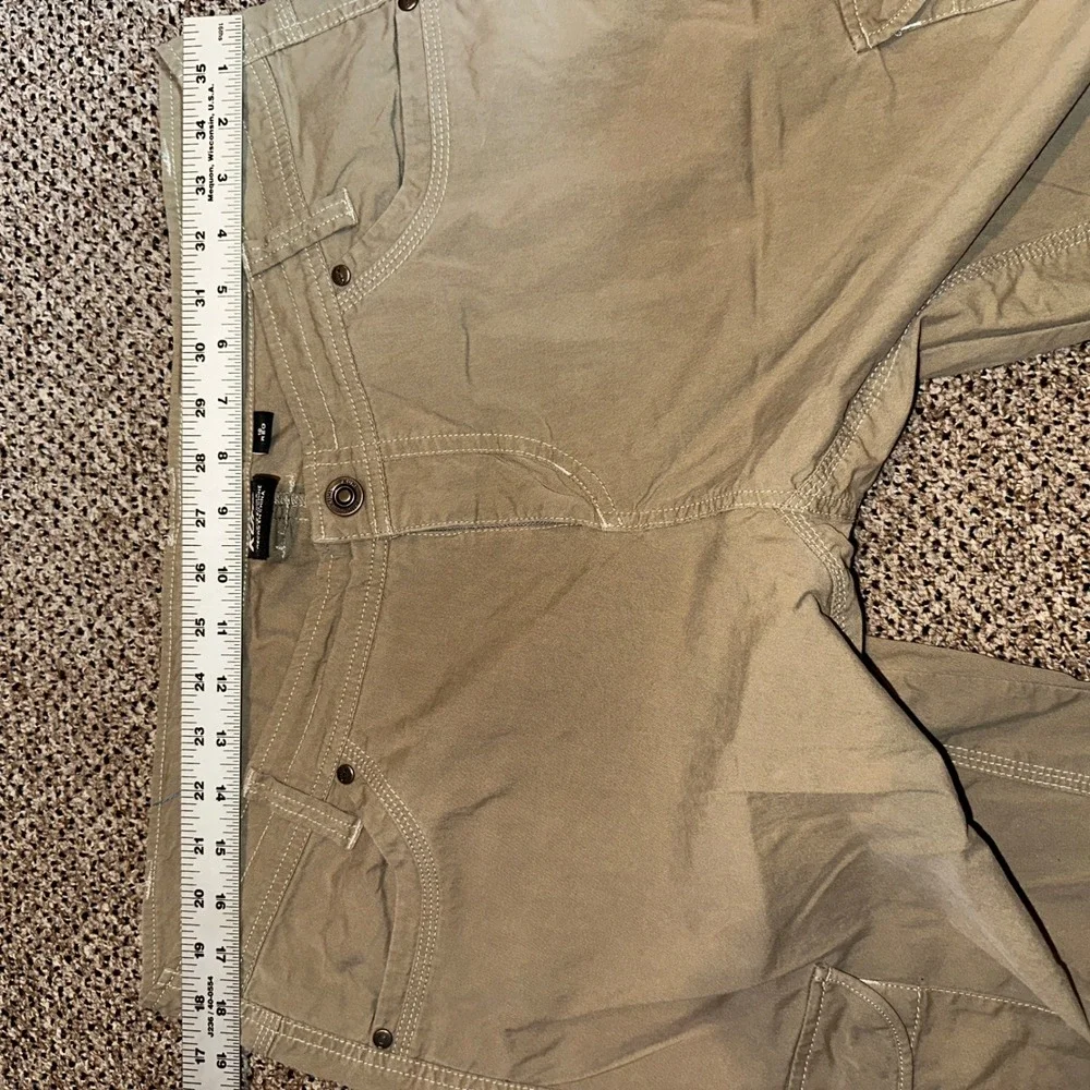 Kuhl Womens 16 Reg Cargo Pants Tan Khaki Roll Up Convertible Hiking Outdoor
